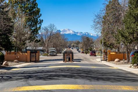 1095 Western Drive Colorado Springs CO 80915