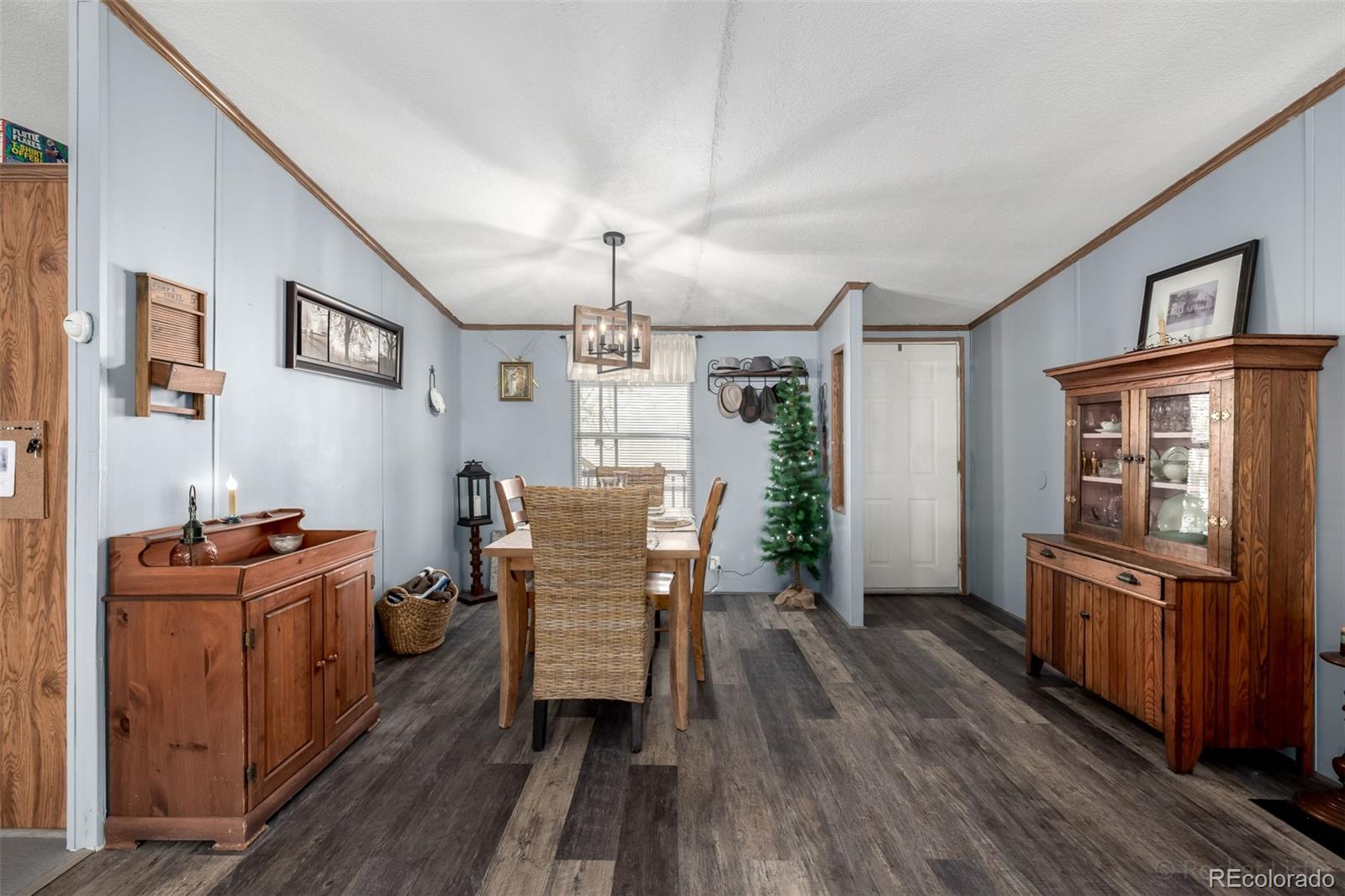 1095 Western Drive Colorado Springs CO 80915