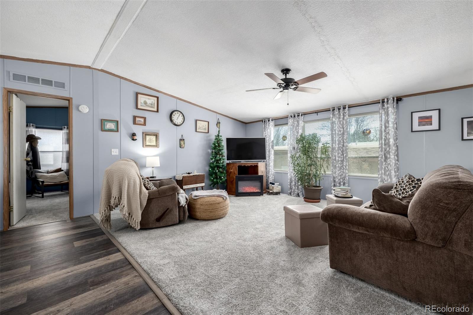 1095 Western Drive Colorado Springs CO 80915