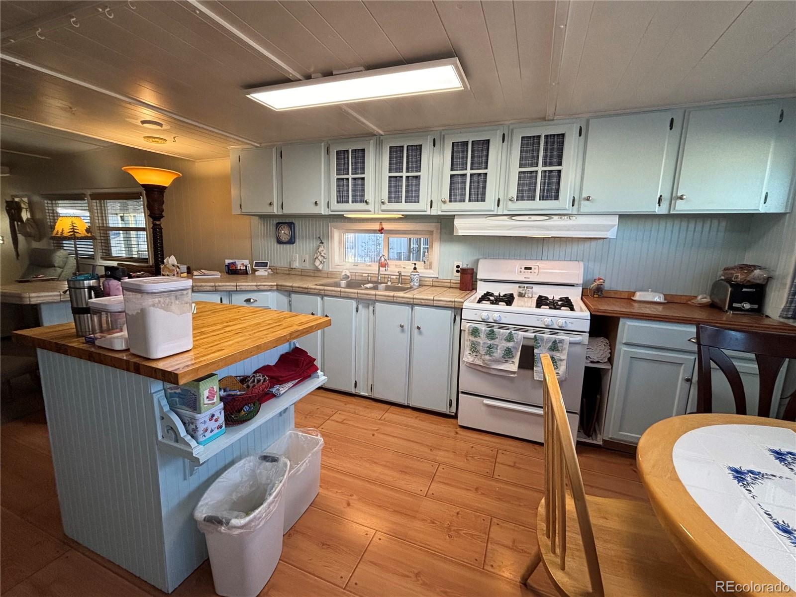 205 N Murray Colorado Springs CO 80916