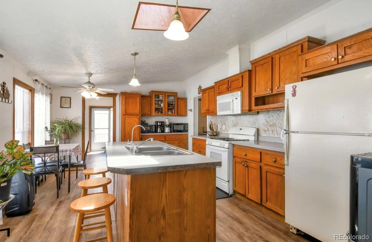 4210 E 100th Avenue Thornton CO 80229