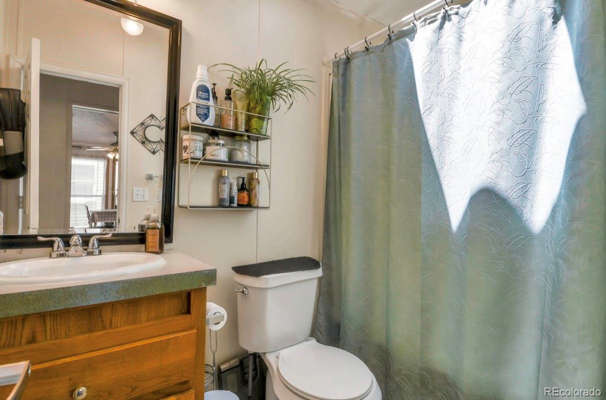 4210 E 100th Avenue Thornton CO 80229