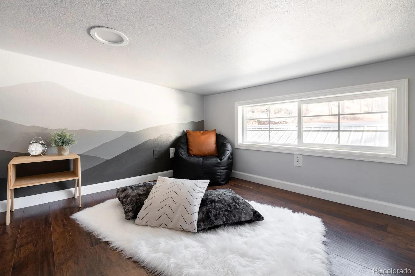 19253 E Highway 24 Woodland Park CO 80863