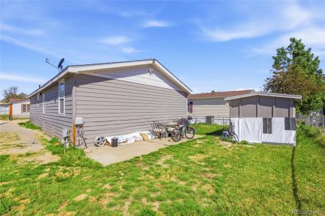 1724 Clark Street Aurora CO 80011