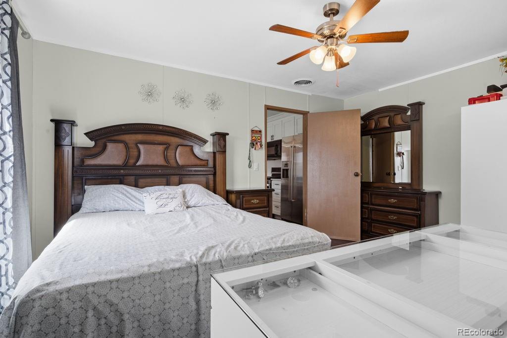 15814 Colfax Avenue Aurora CO 80011