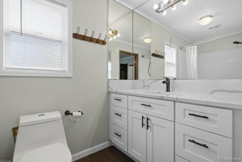 15814 Colfax Avenue Aurora CO 80011