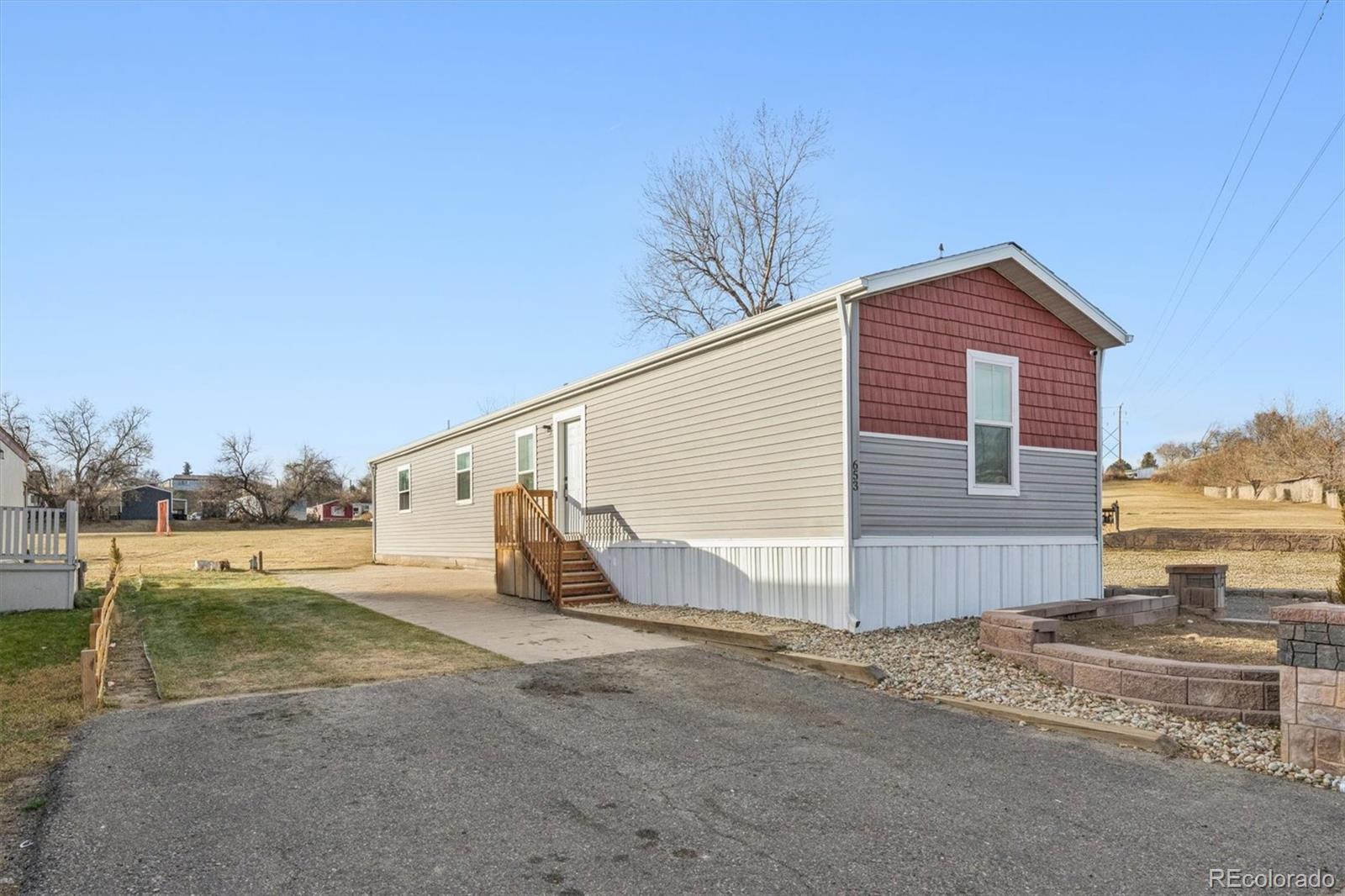 9400 Elm Court Denver CO 80260