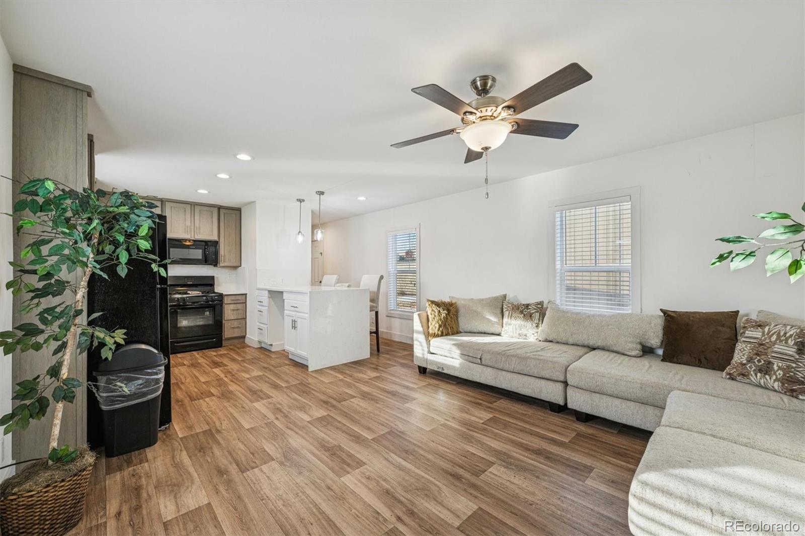 9400 Elm Court Denver CO 80260