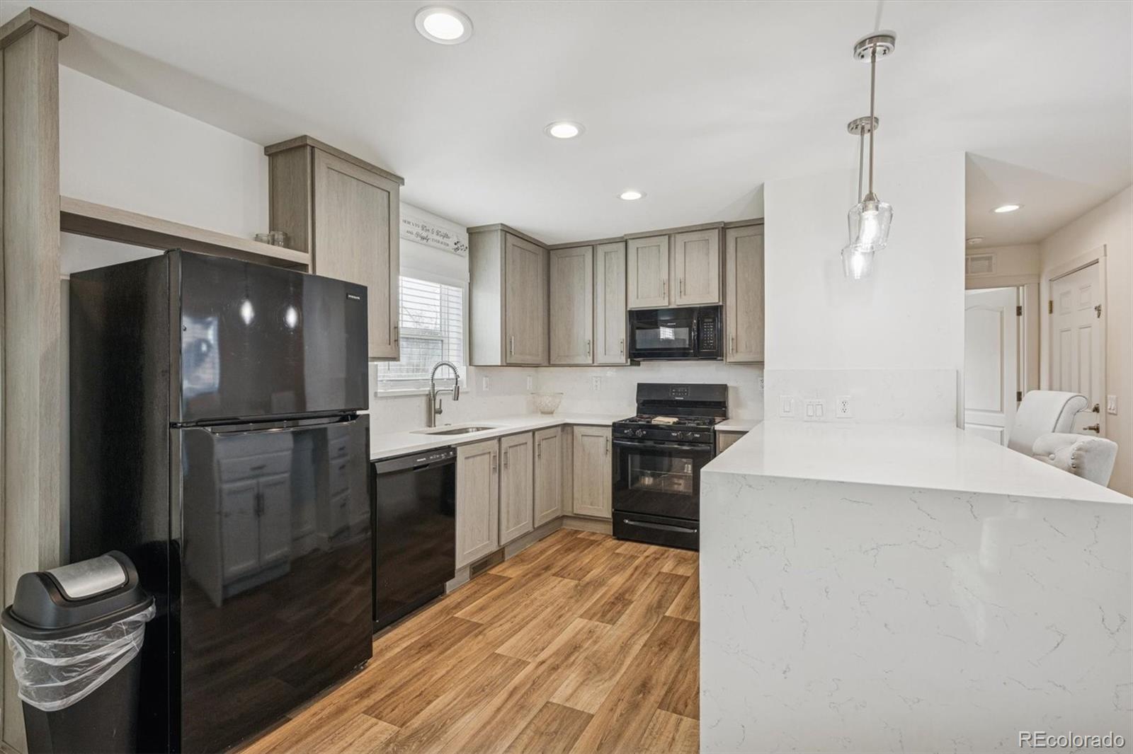 9400 Elm Court Denver CO 80260