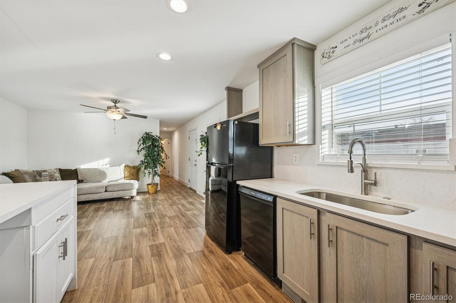 9400 Elm Court Denver CO 80260