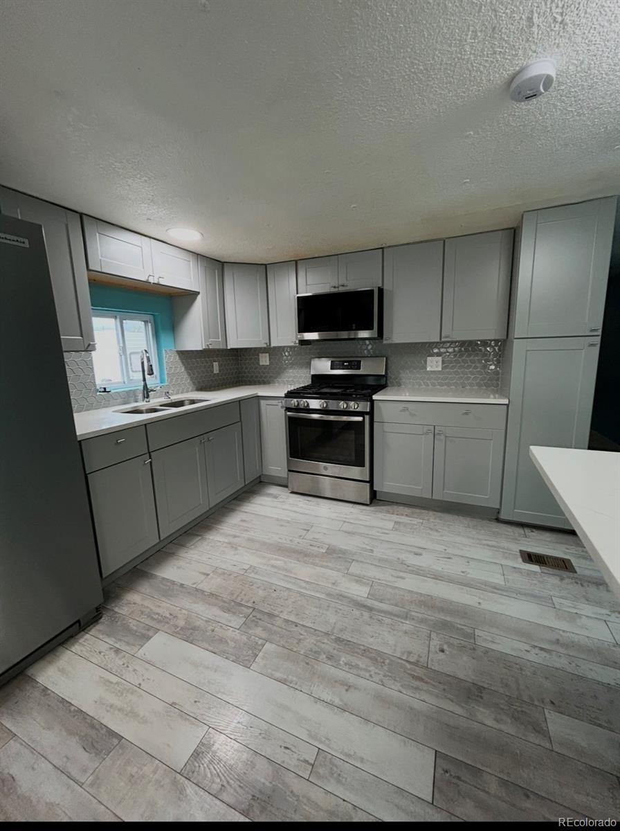 16431 E Colfax Avenue Aurora CO 80011