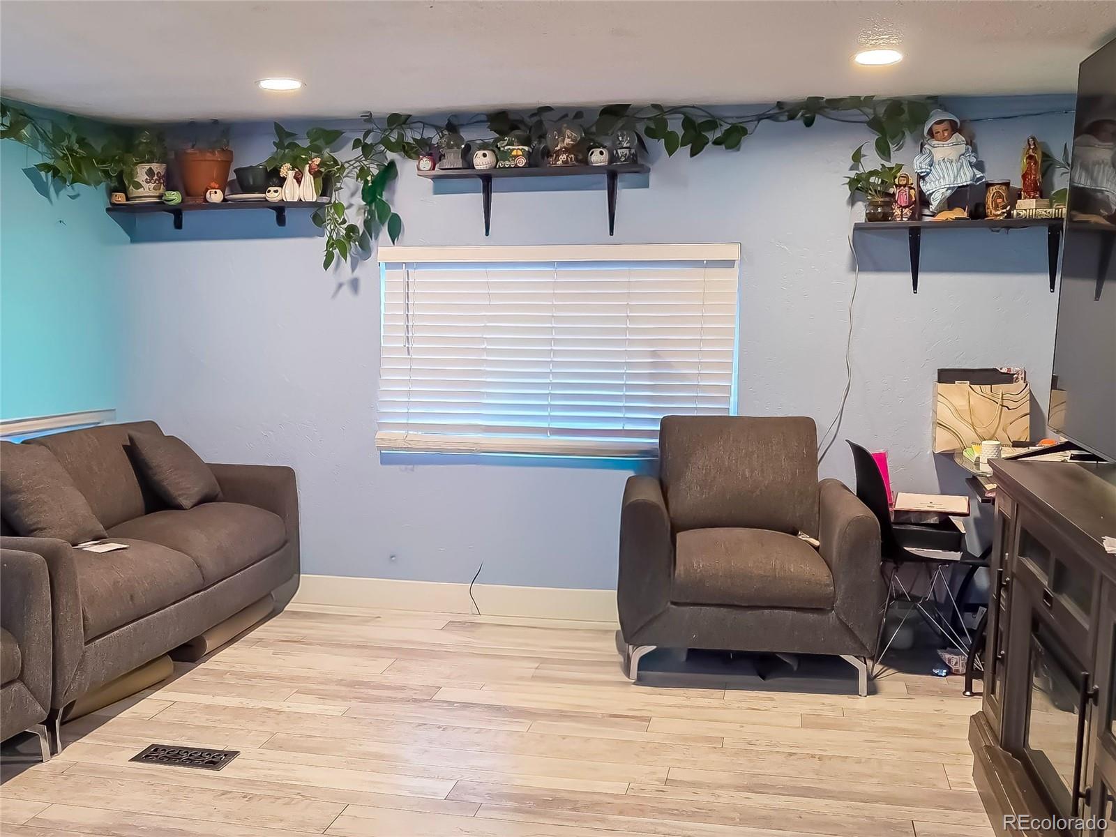 16431 E Colfax Avenue Aurora CO 80011