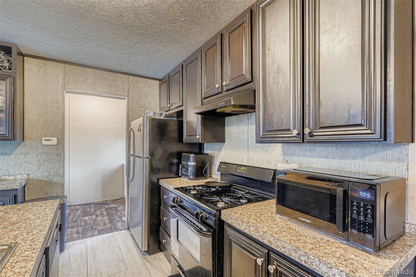 4211 E 100th Avenue Thornton CO 80229