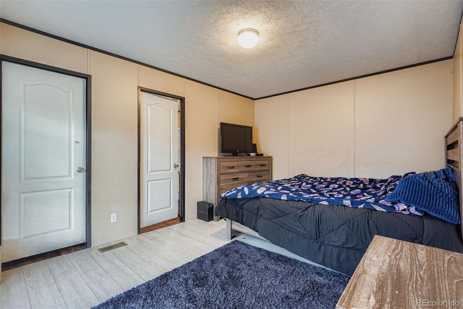 4211 E 100th Avenue Thornton CO 80229