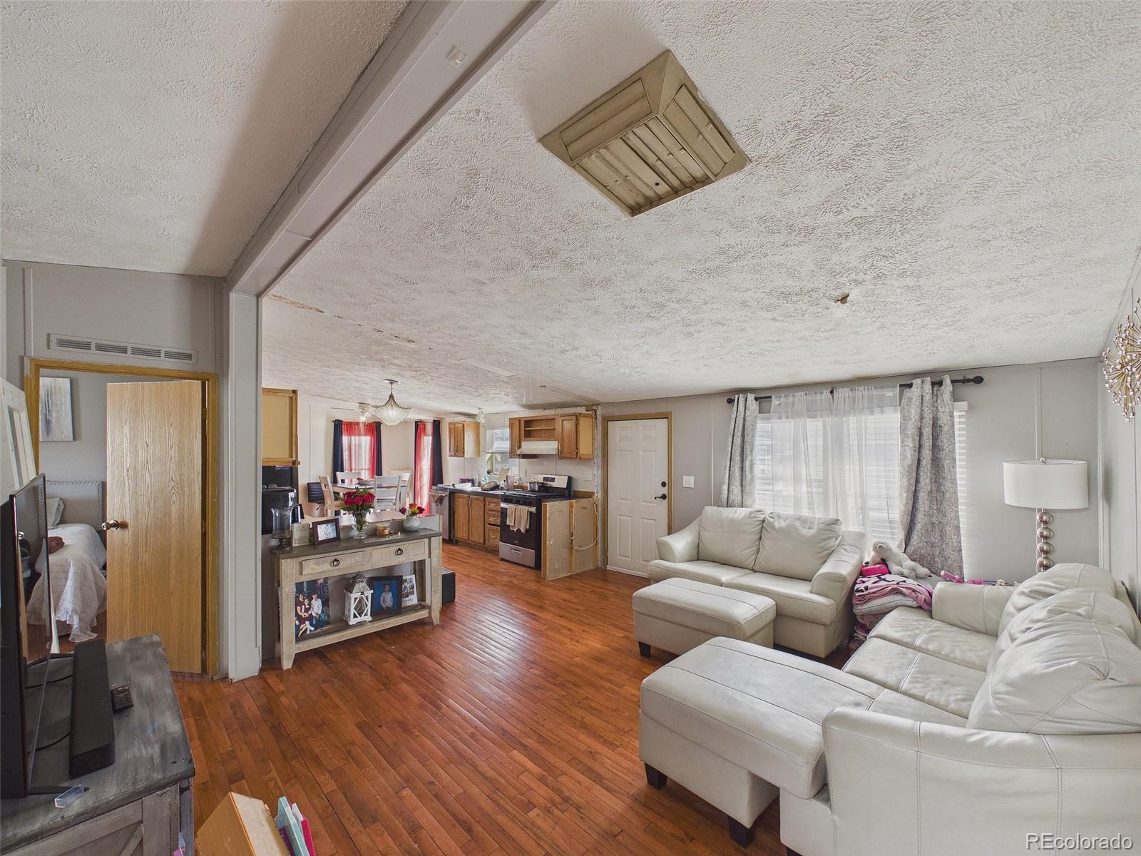 5250 W 53rd Avenue Arvada CO 80002