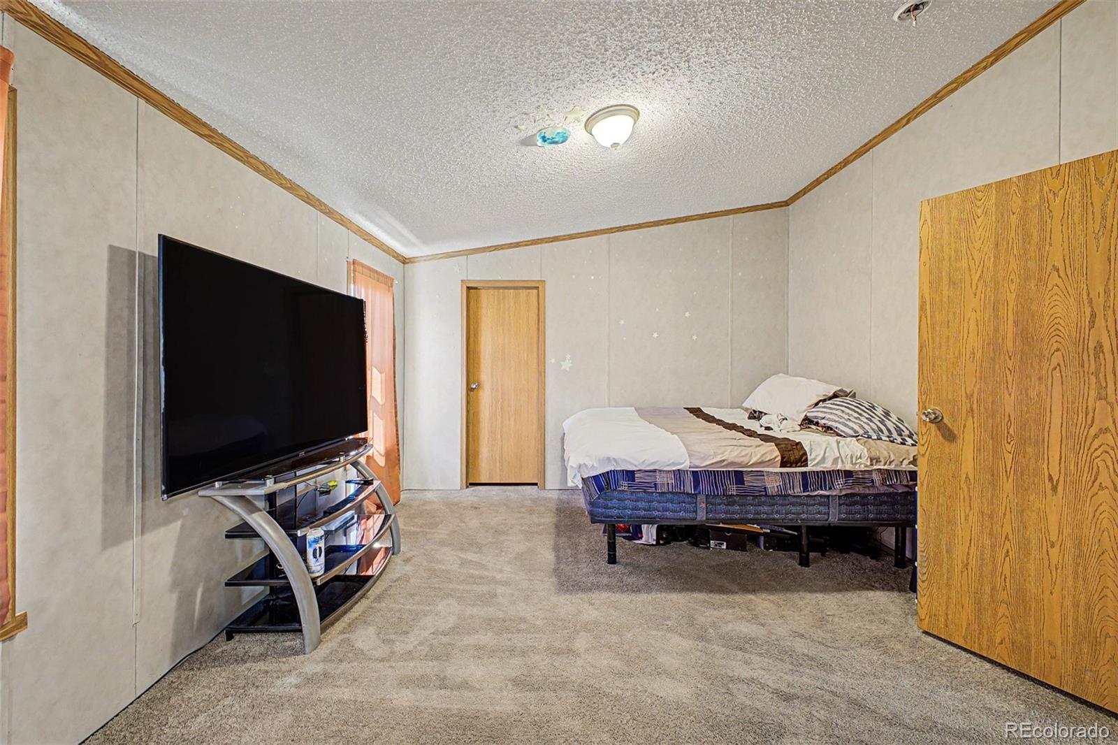 4211 E 100th Avenue Thornton CO 80229