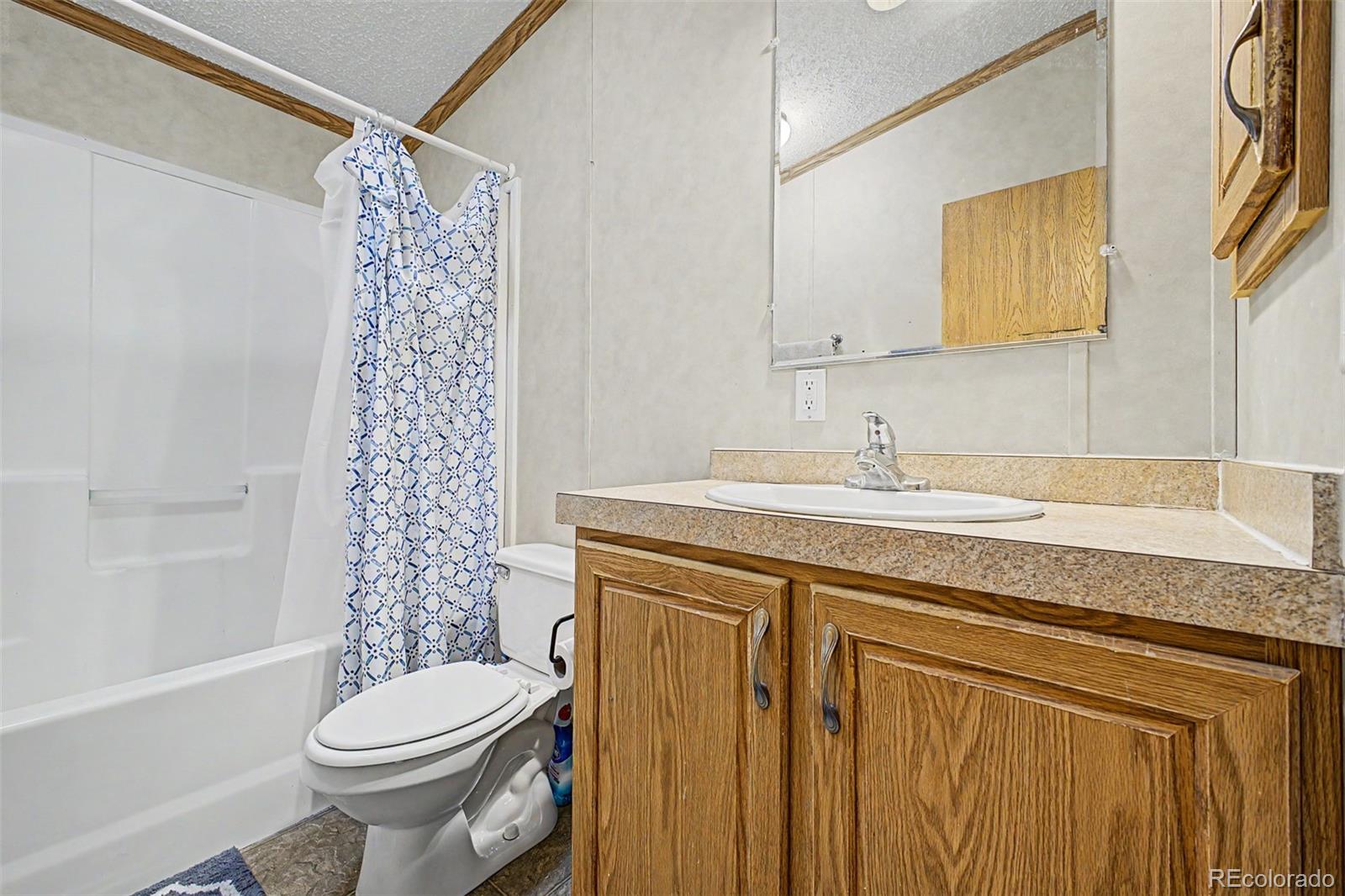 4211 E 100th Avenue Thornton CO 80229