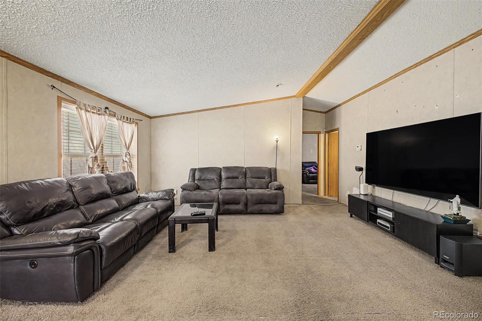 4211 E 100th Avenue Thornton CO 80229