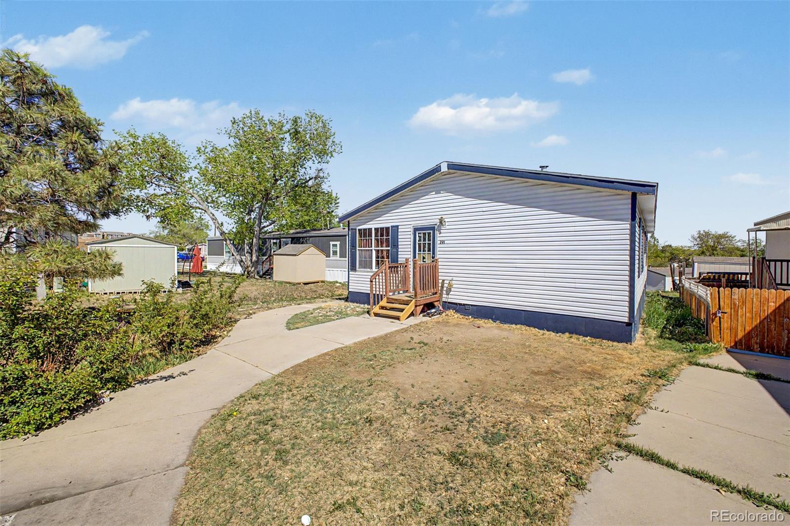 4211 E 100th Avenue Thornton CO 80229