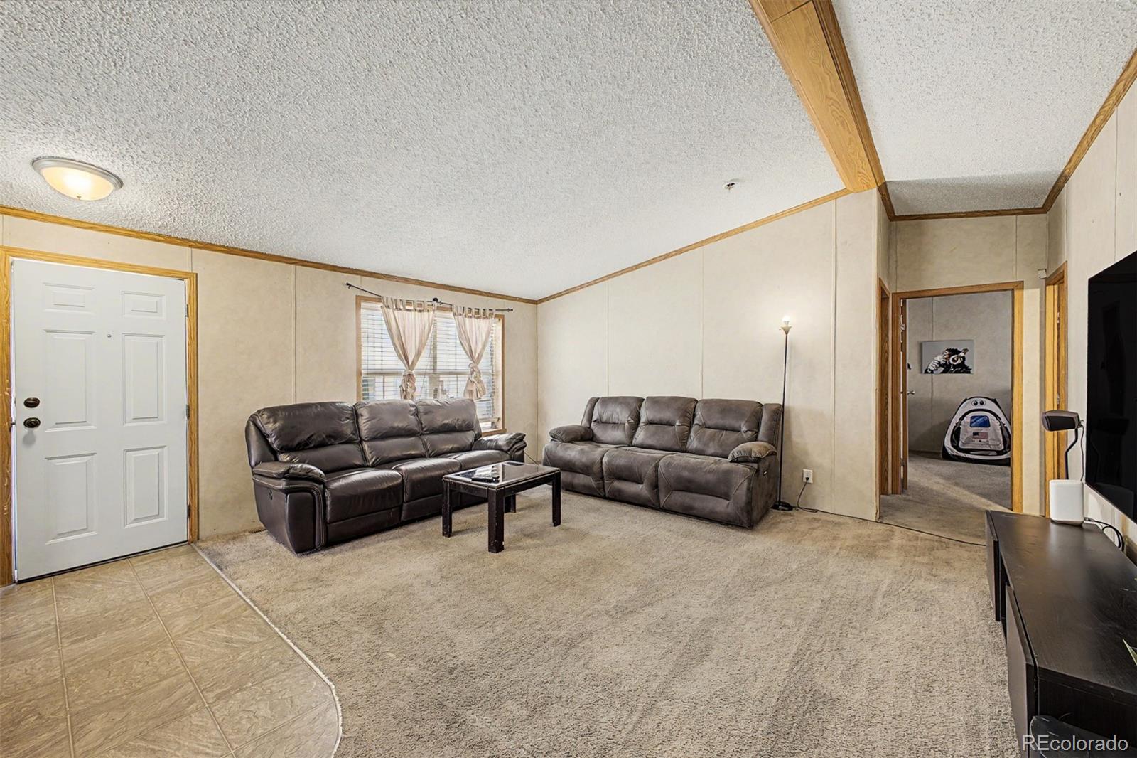 4211 E 100th Avenue Thornton CO 80229