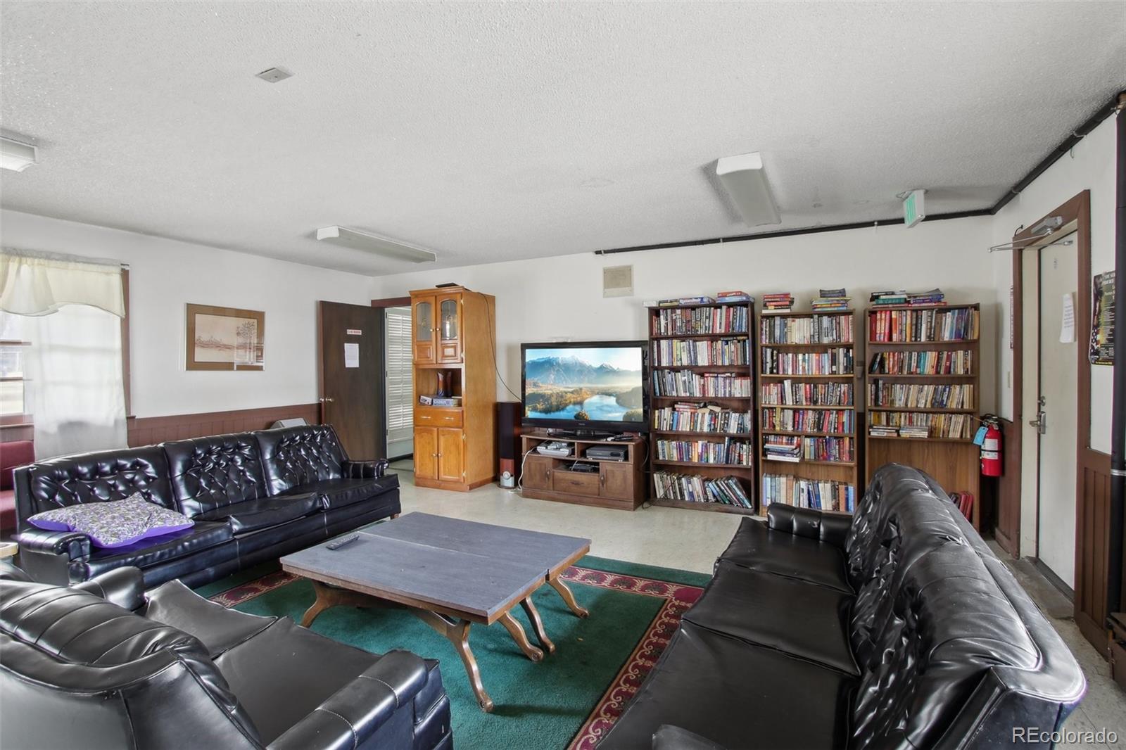 900 Mountain View Avenue Longmont CO 80501