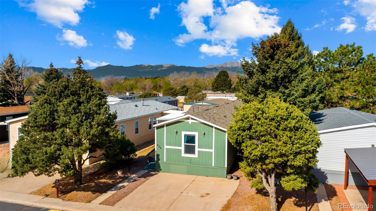 1095 Western Drive Colorado Springs CO 80915