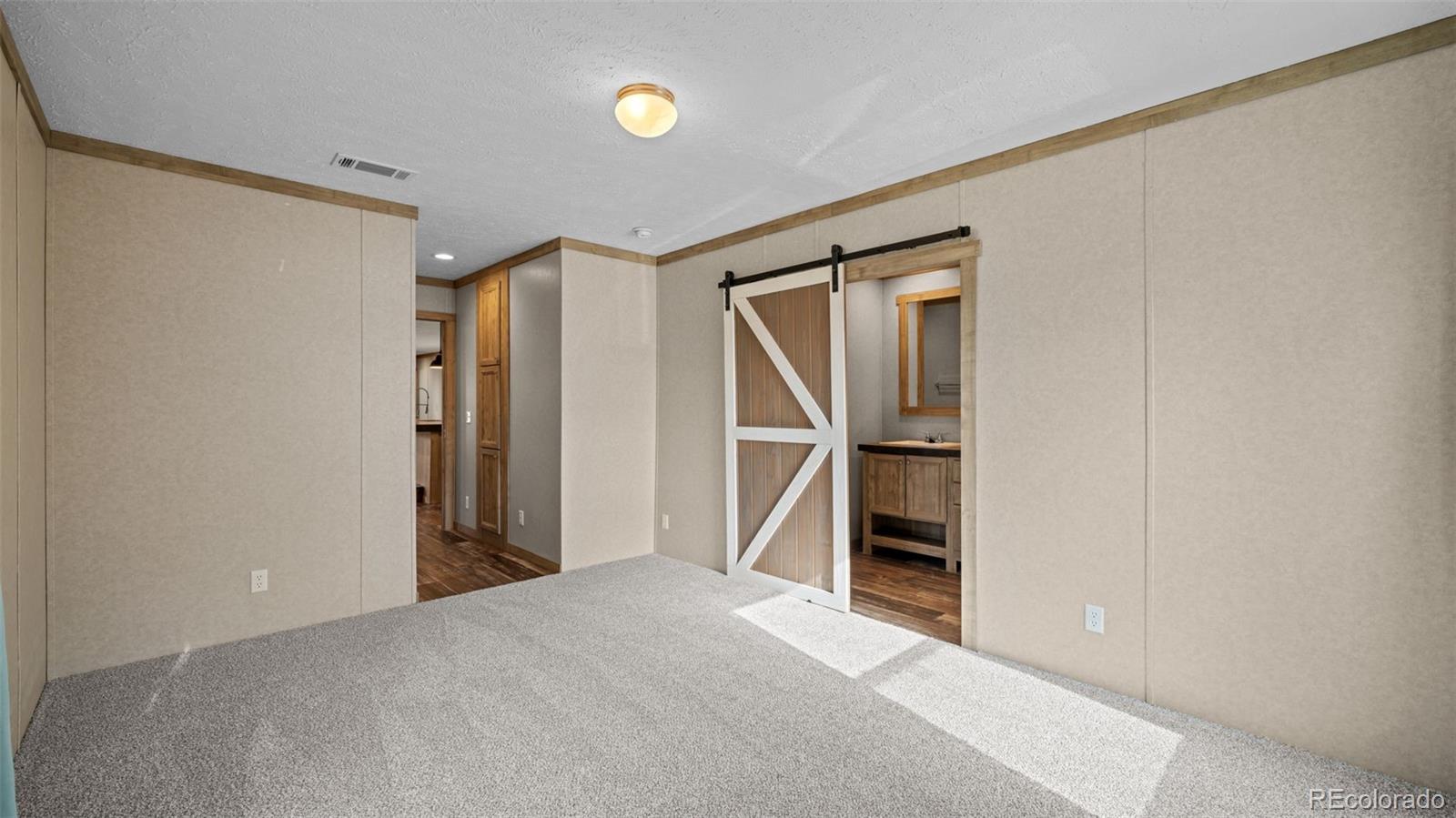 1095 Western Drive Colorado Springs CO 80915