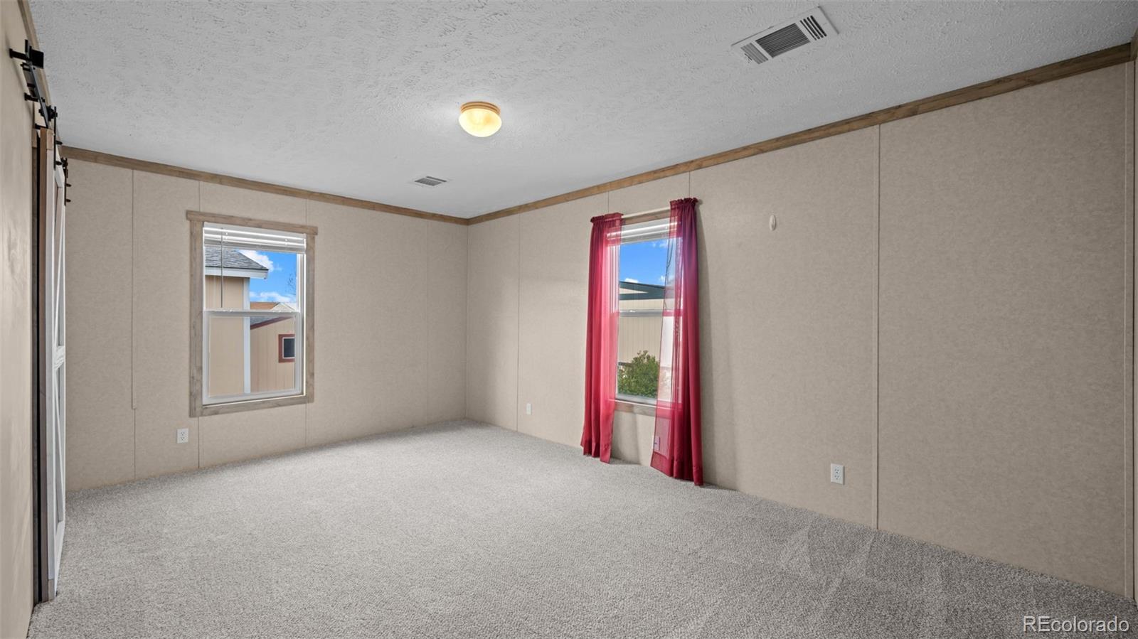 1095 Western Drive Colorado Springs CO 80915