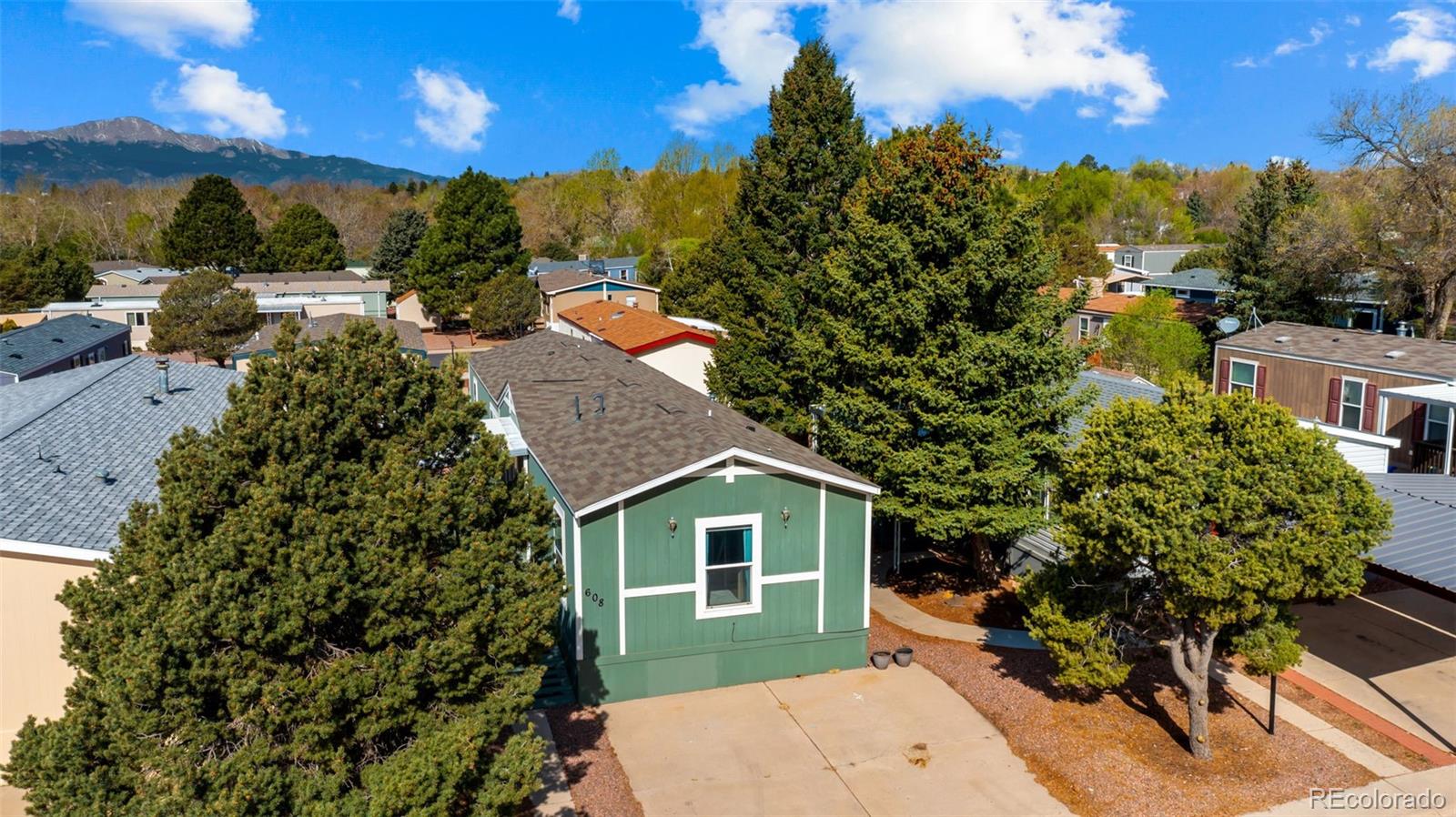 1095 Western Drive Colorado Springs CO 80915