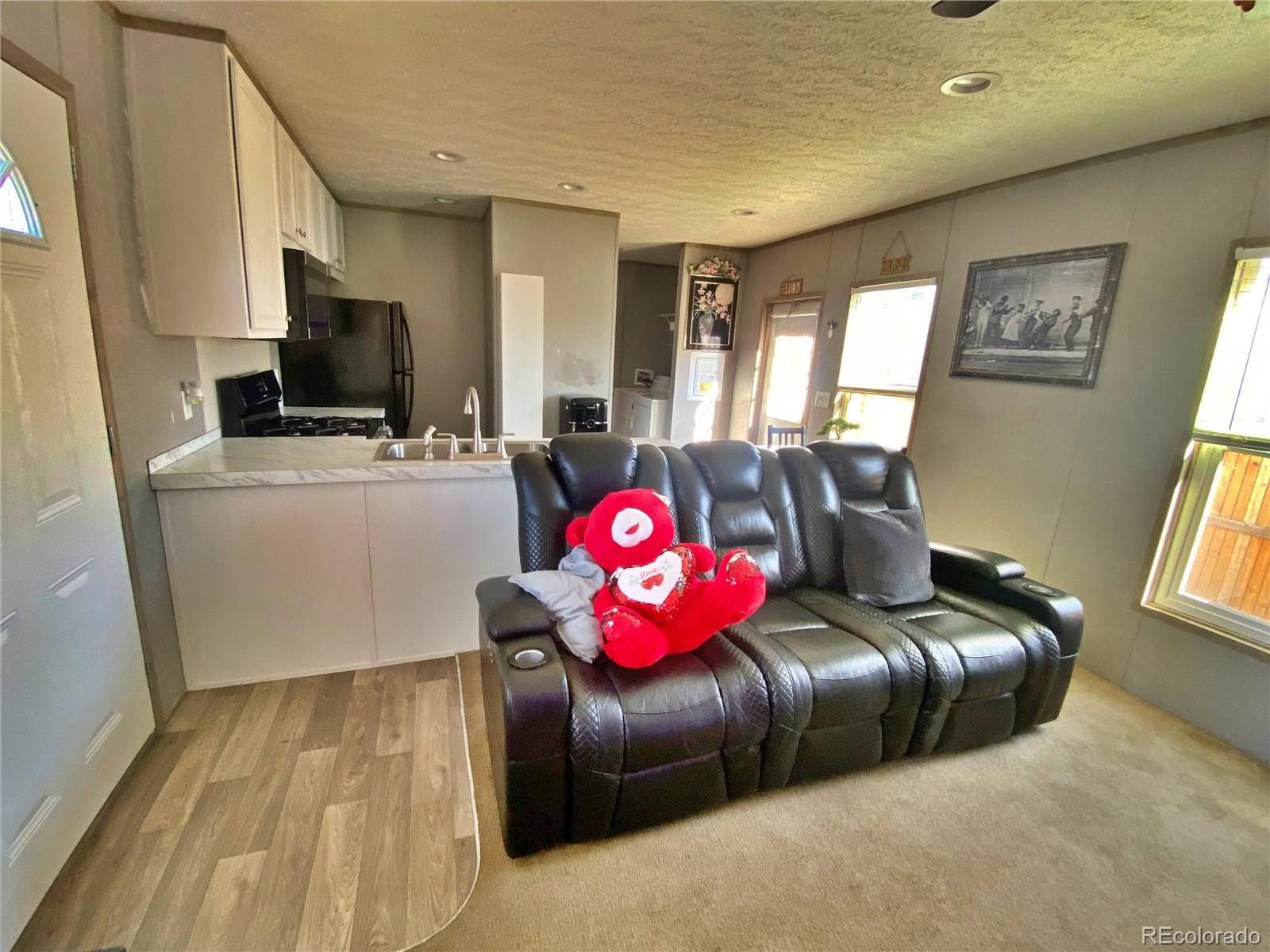 5971 E 69th Avenue Commerce City CO 80022