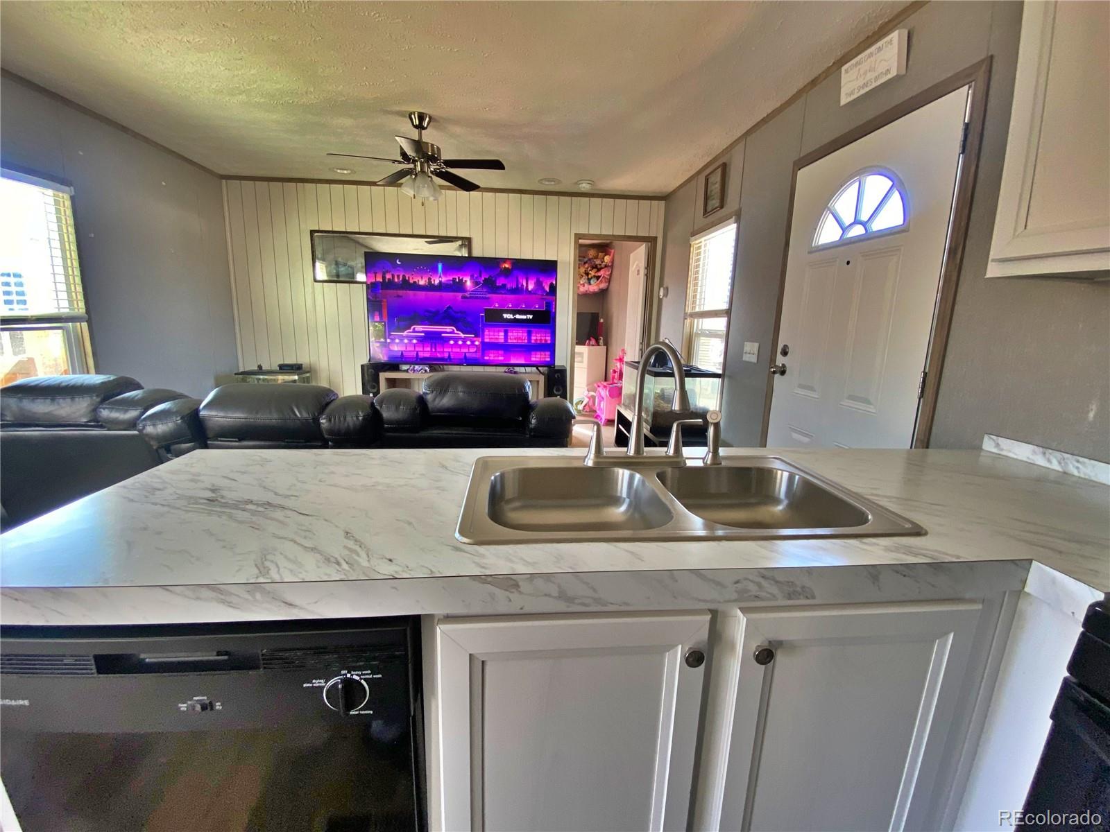 5971 E 69th Avenue Commerce City CO 80022