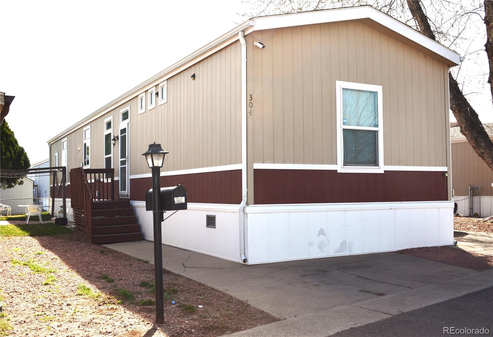 304 Barnard Court Longmont CO 80501
