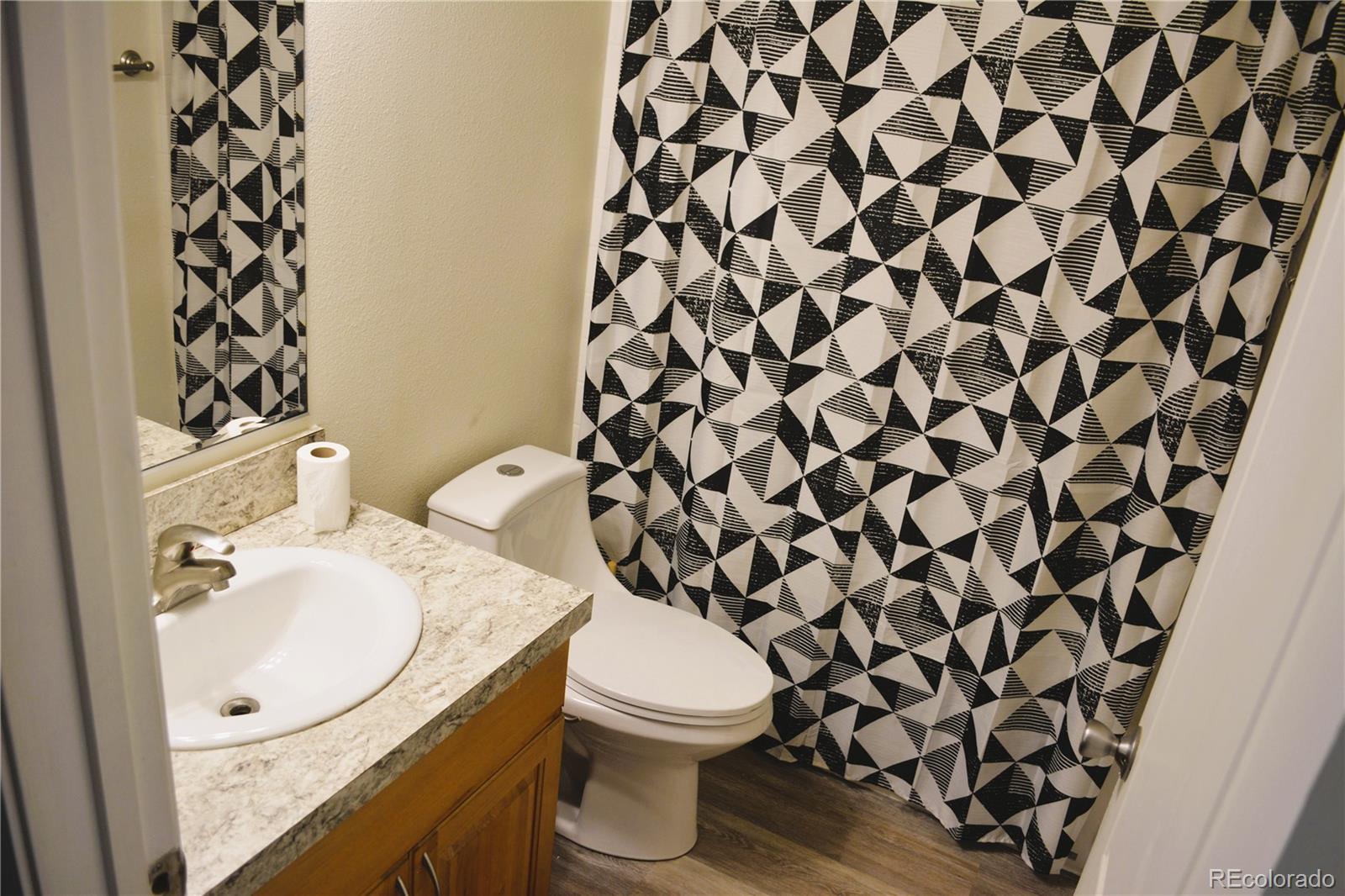 304 Barnard Court Longmont CO 80501