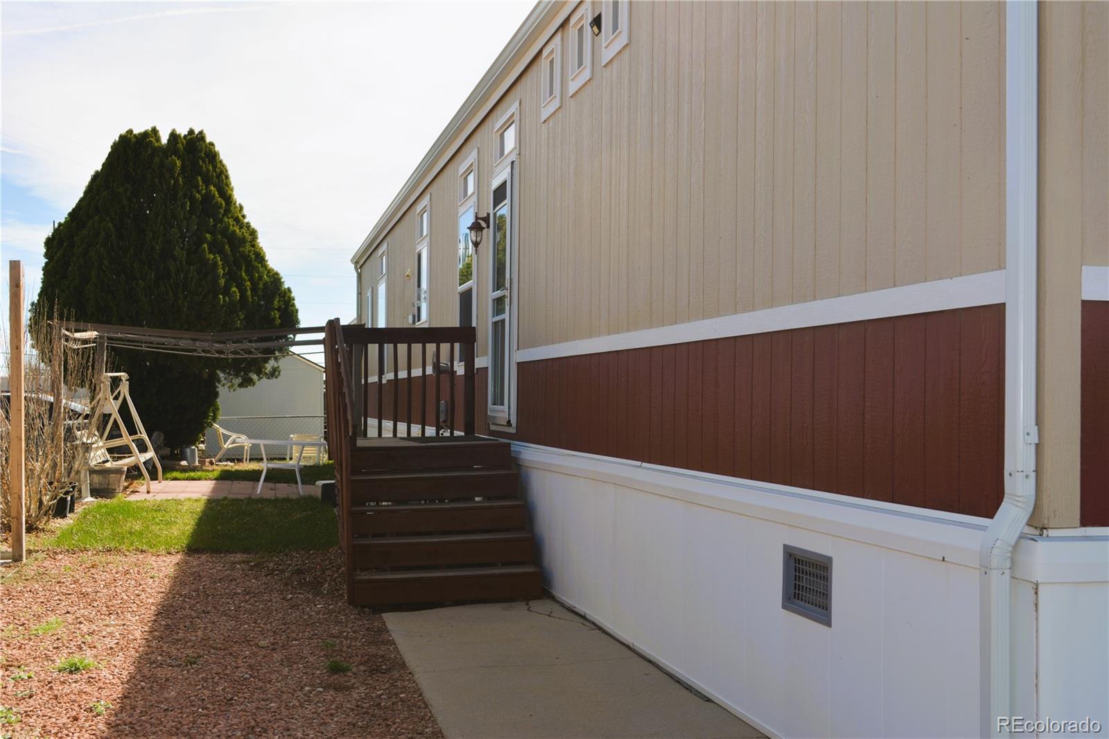 304 Barnard Court Longmont CO 80501