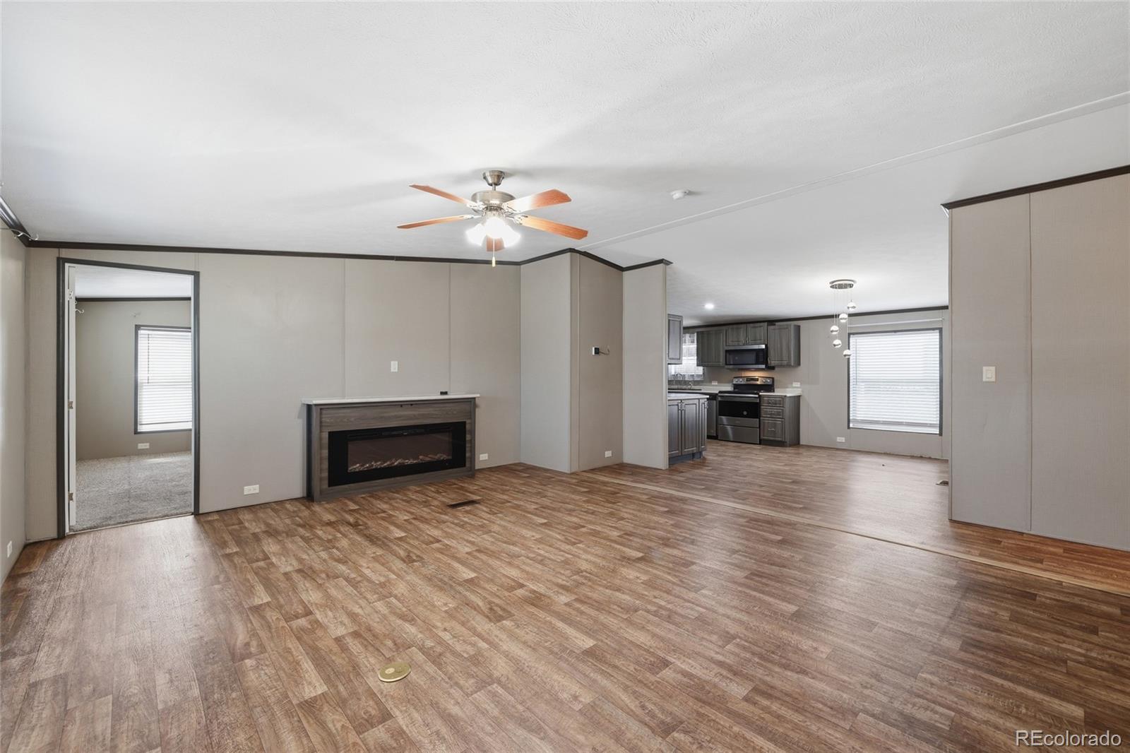 1790 Eisenhower Way Aurora CO 80011