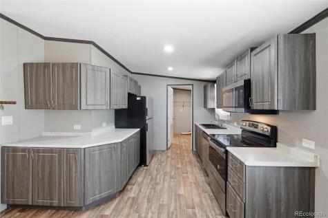 1790 Eisenhower Way Aurora CO 80011