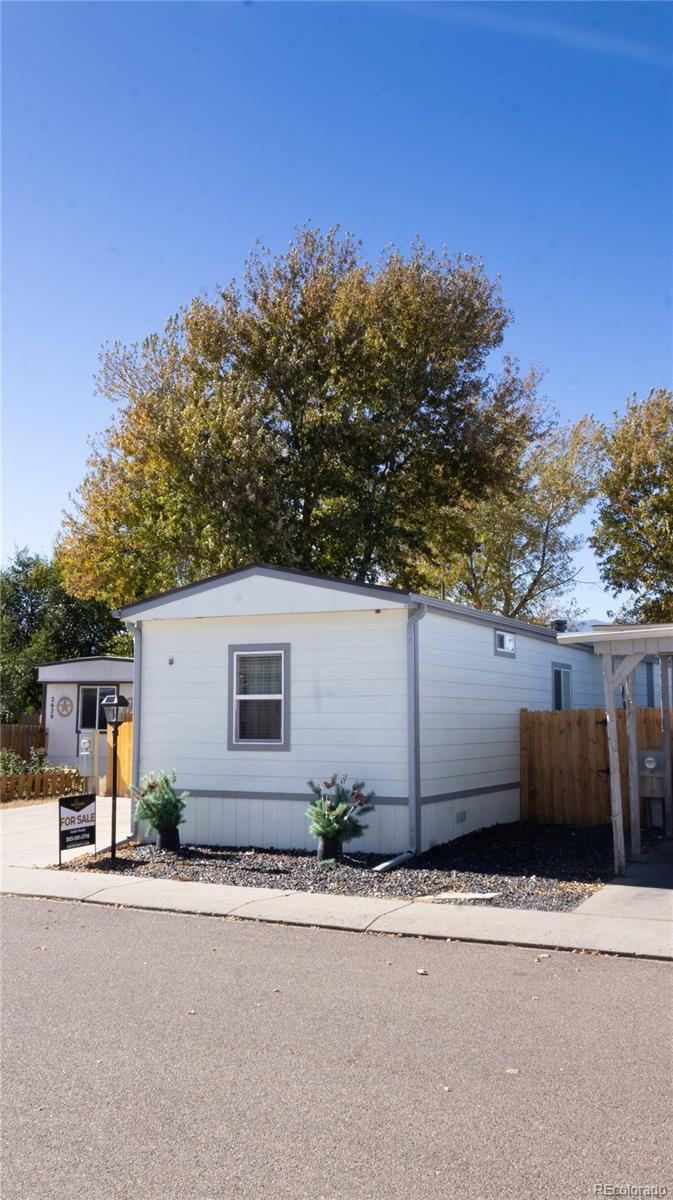 2612 Swale Run Colorado Springs CO 80916