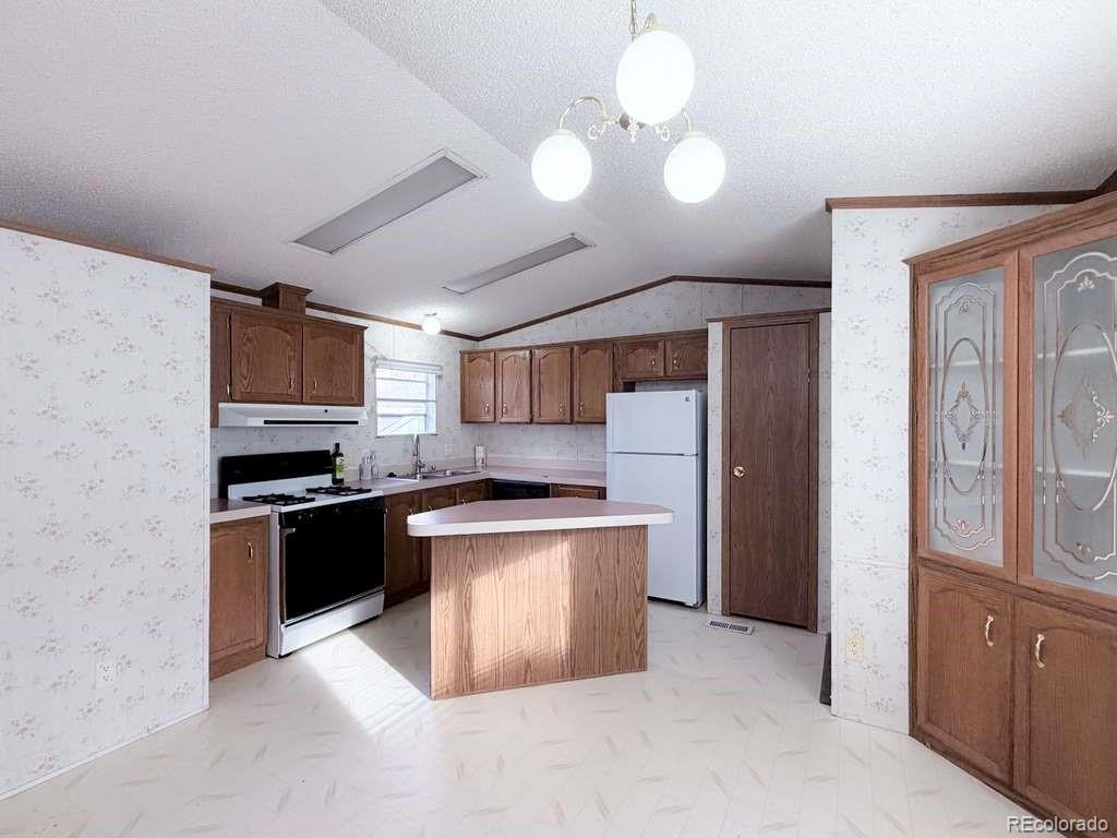 1770 G Street Golden CO 80401