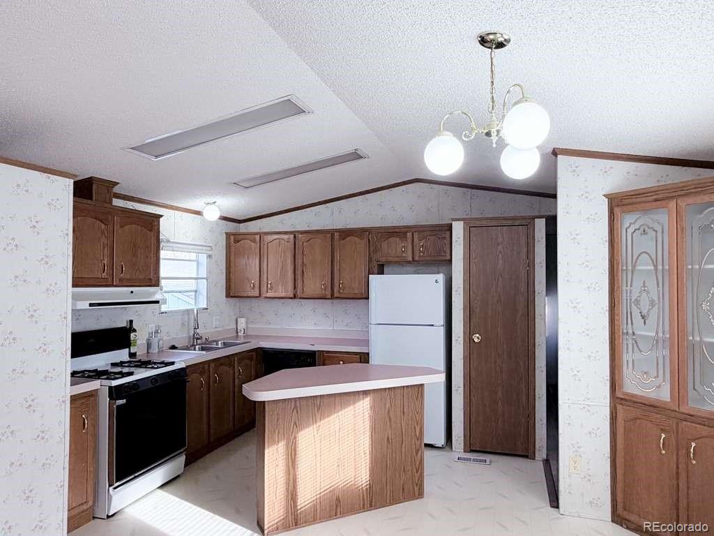 1770 G Street Golden CO 80401