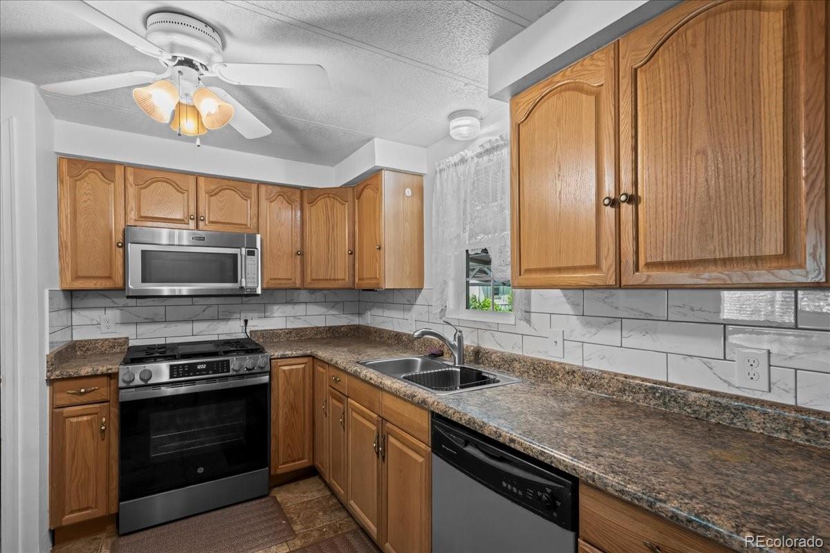 810 Meadowlark Cove Lafayette CO 80026