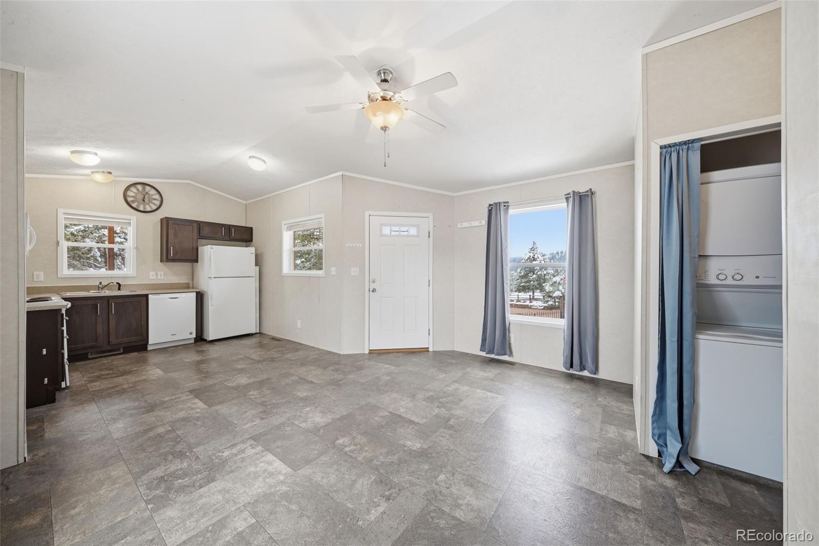 27572 State Highway 67 Woodland Park CO 80863