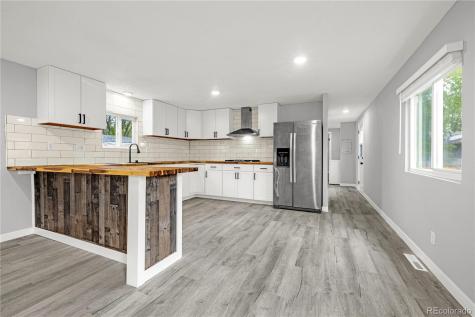 4825 Astrozon Boulevard Colorado Springs CO 80916