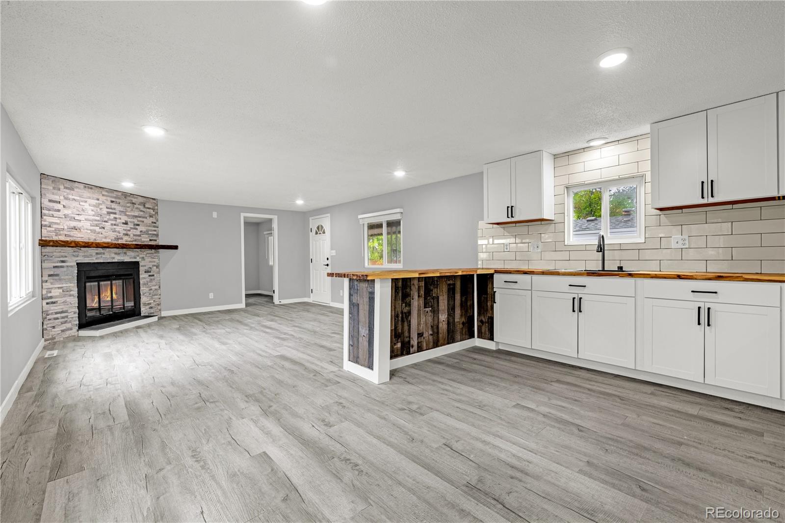 4825 Astrozon Boulevard Colorado Springs CO 80916