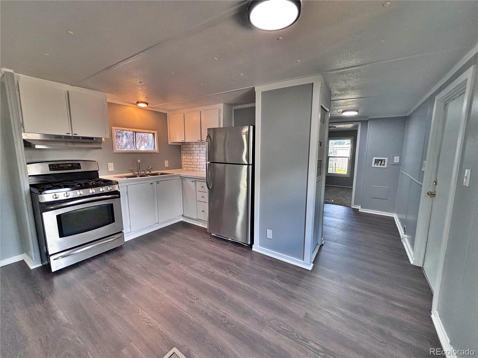 220 Mount View Lane Colorado Springs CO 80907