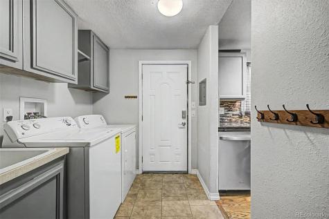 1095 Western Drive Colorado Springs CO 80915
