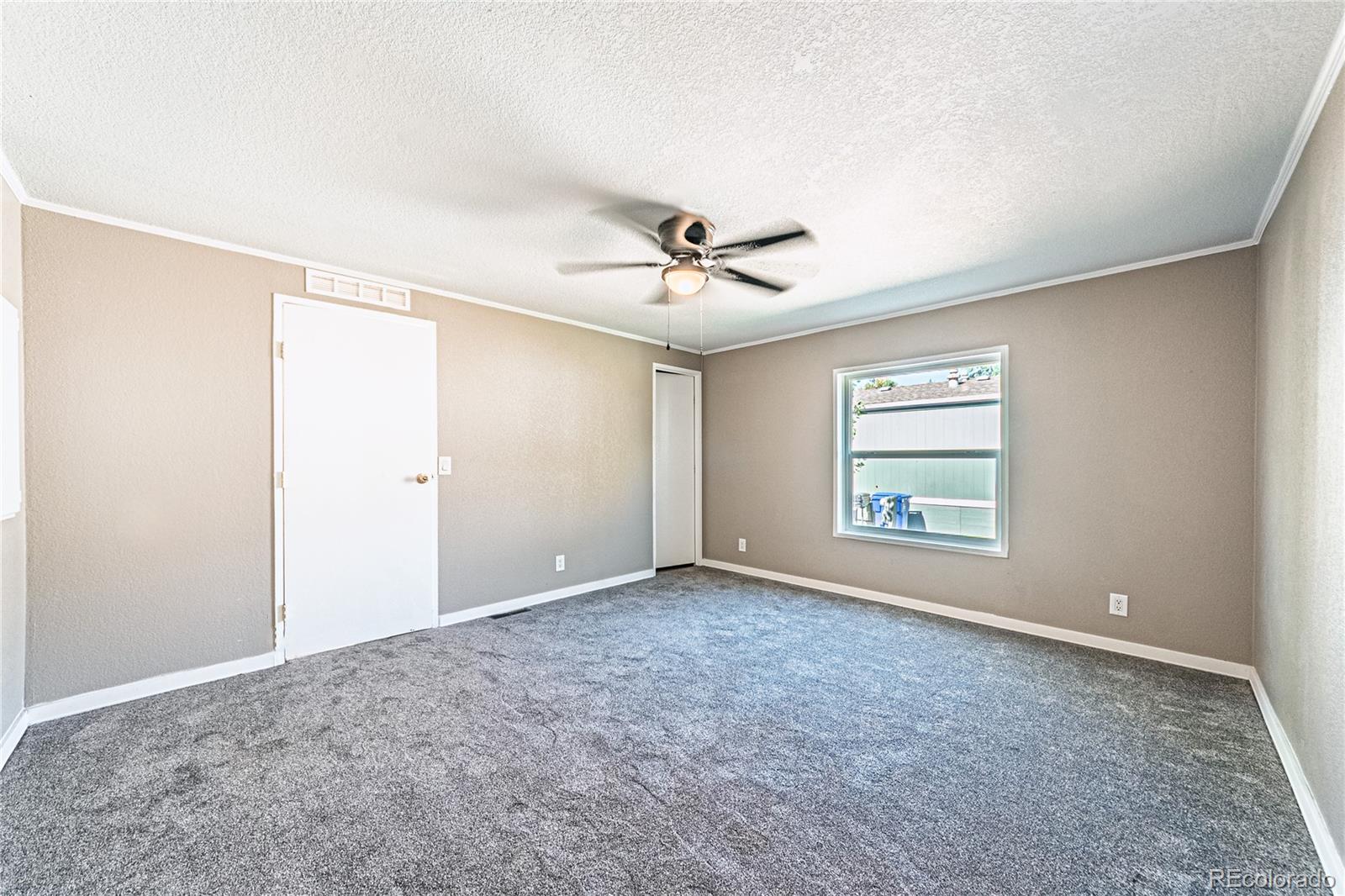 1095 Western Drive Colorado Springs CO 80915