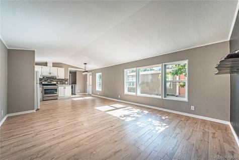 1095 Western Drive Colorado Springs CO 80915