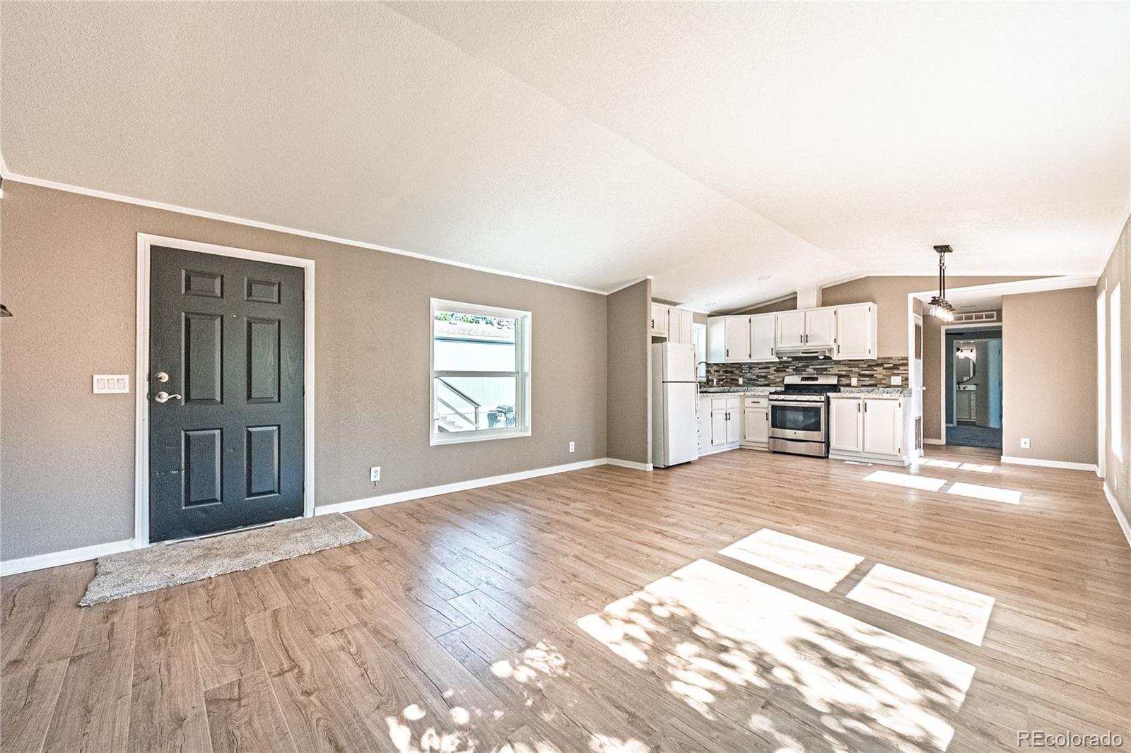1095 Western Drive Colorado Springs CO 80915