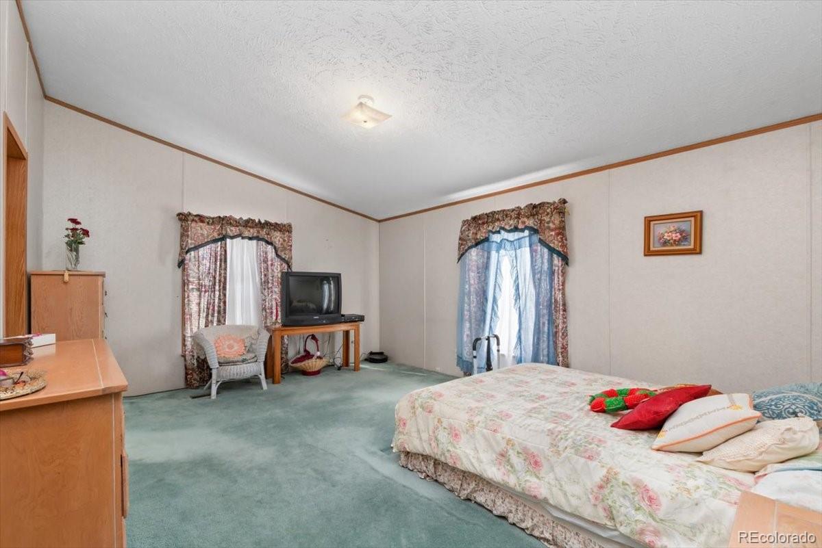 1801 W 92nd Avenue Denver CO 80260