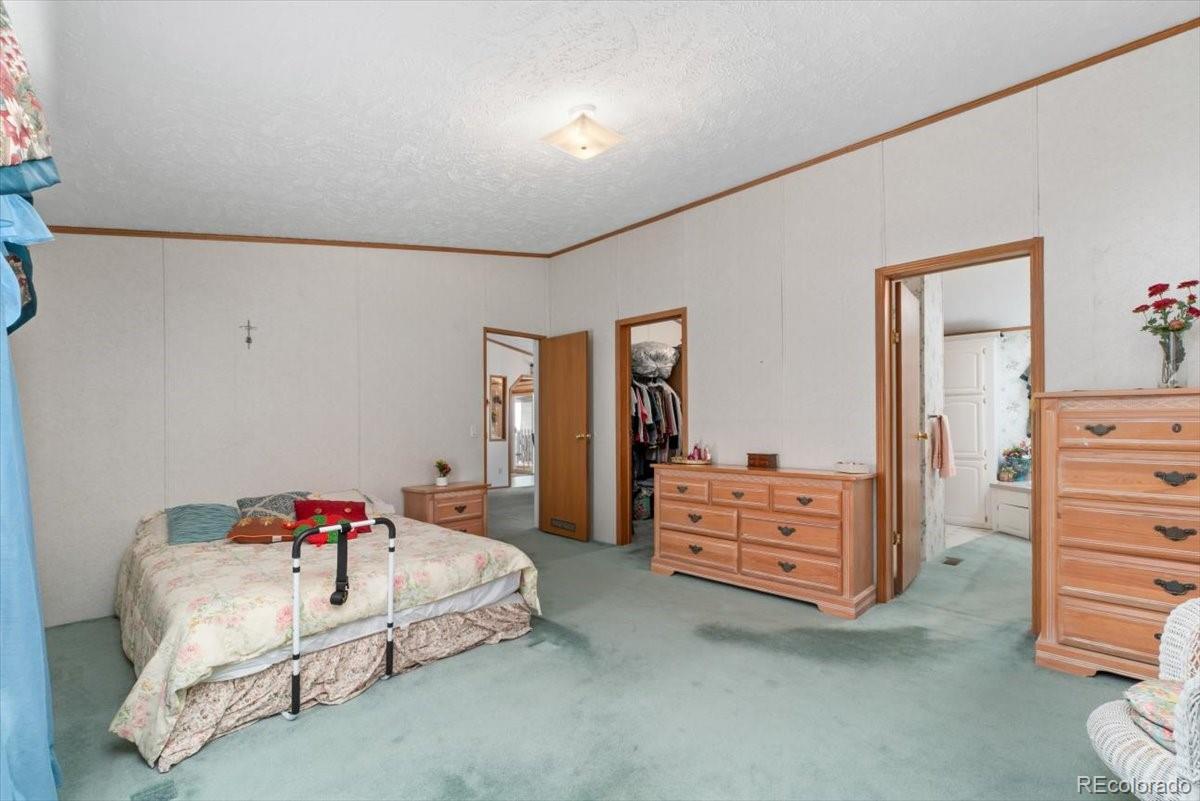 1801 W 92nd Avenue Denver CO 80260